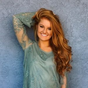 Meet your Posher, Kinley